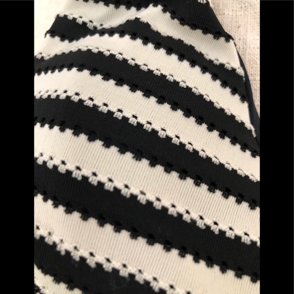 Vitamin A swim halter style top - Picture 6 of 13